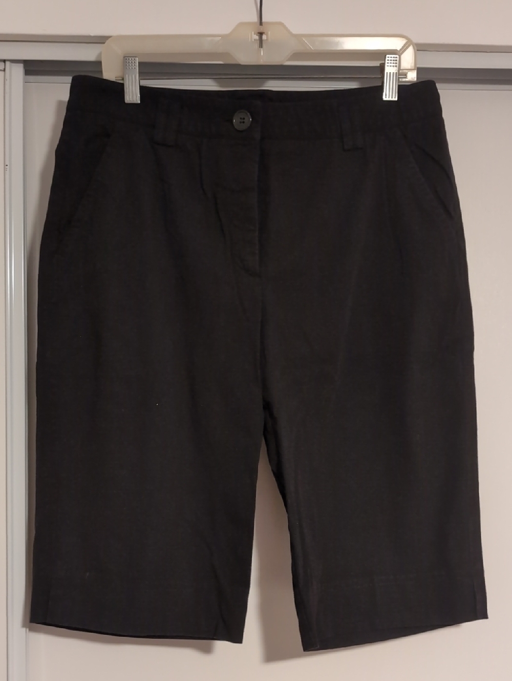 Classic Cambio black bermuda shorts